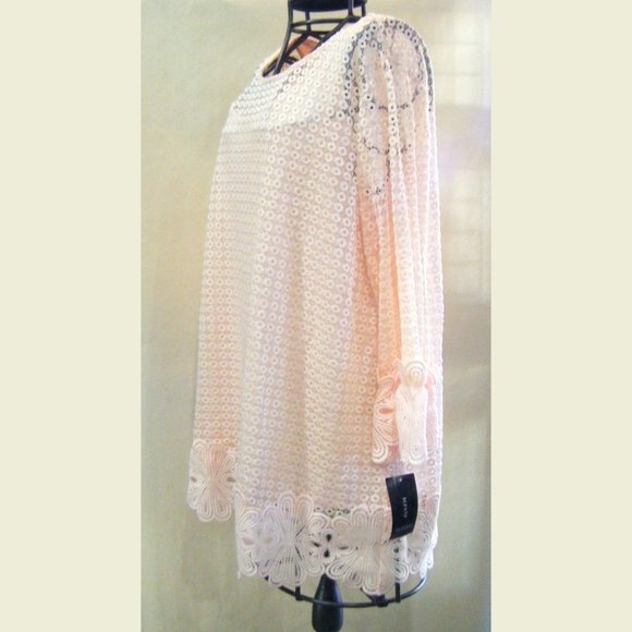 Pink Crochet Lace Alfani Top with Tank Set Size Medium NWT - Picture 2 of 10